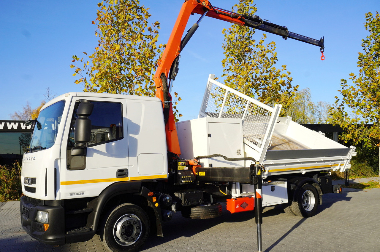 IVECO Eurocargo 120E18 Crane Palfinger / 3-way tipper / sleeper cab - Самосвал камион, Камион с кран: снимка 3 IVECO Eurocargo 120E18 Crane Palfinger / 3-way tipper / sleeper cab - Самосвал камион, Камион с кран: снимка 3