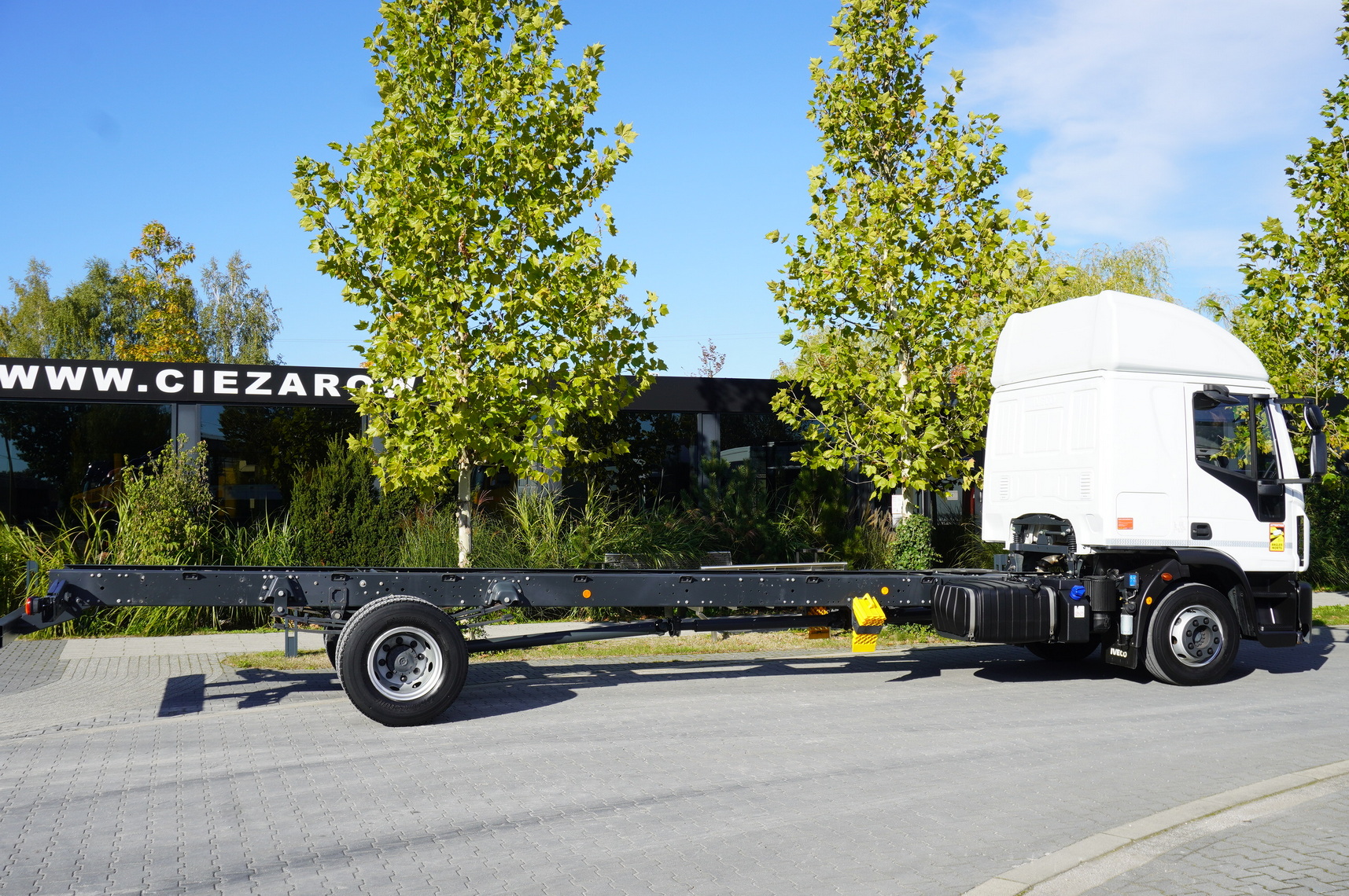 IVECO Eurocargo 140e19 4×2 E6 Glob / ADR / frame 8,1m - Шаси кабина: снимка 3 IVECO Eurocargo 140e19 4×2 E6 Glob / ADR / frame 8,1m - Шаси кабина: снимка 3