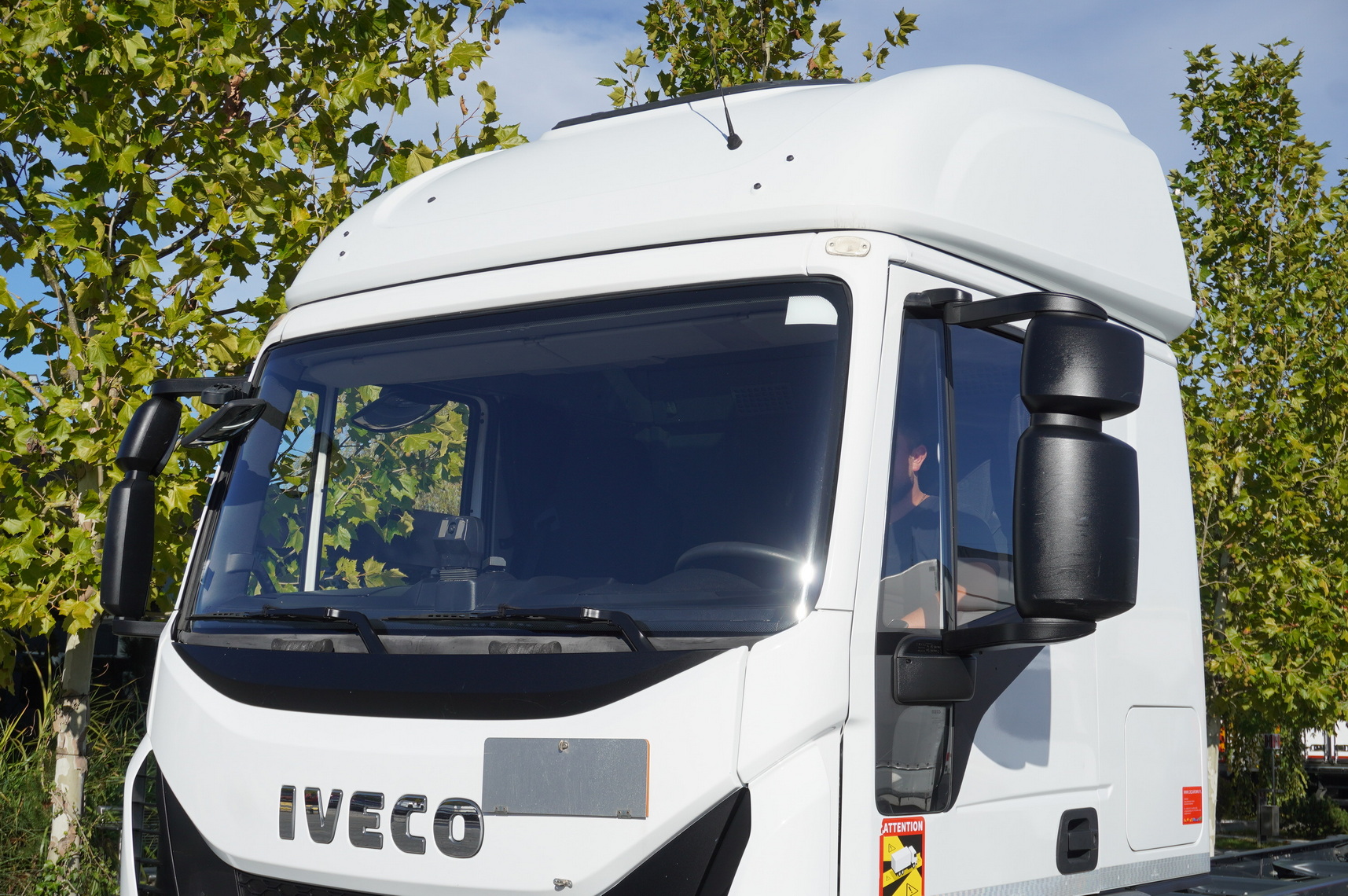 Шаси кабина IVECO Eurocargo 140e19 4×2 E6 Glob / ADR / frame 8,1m: снимка 6