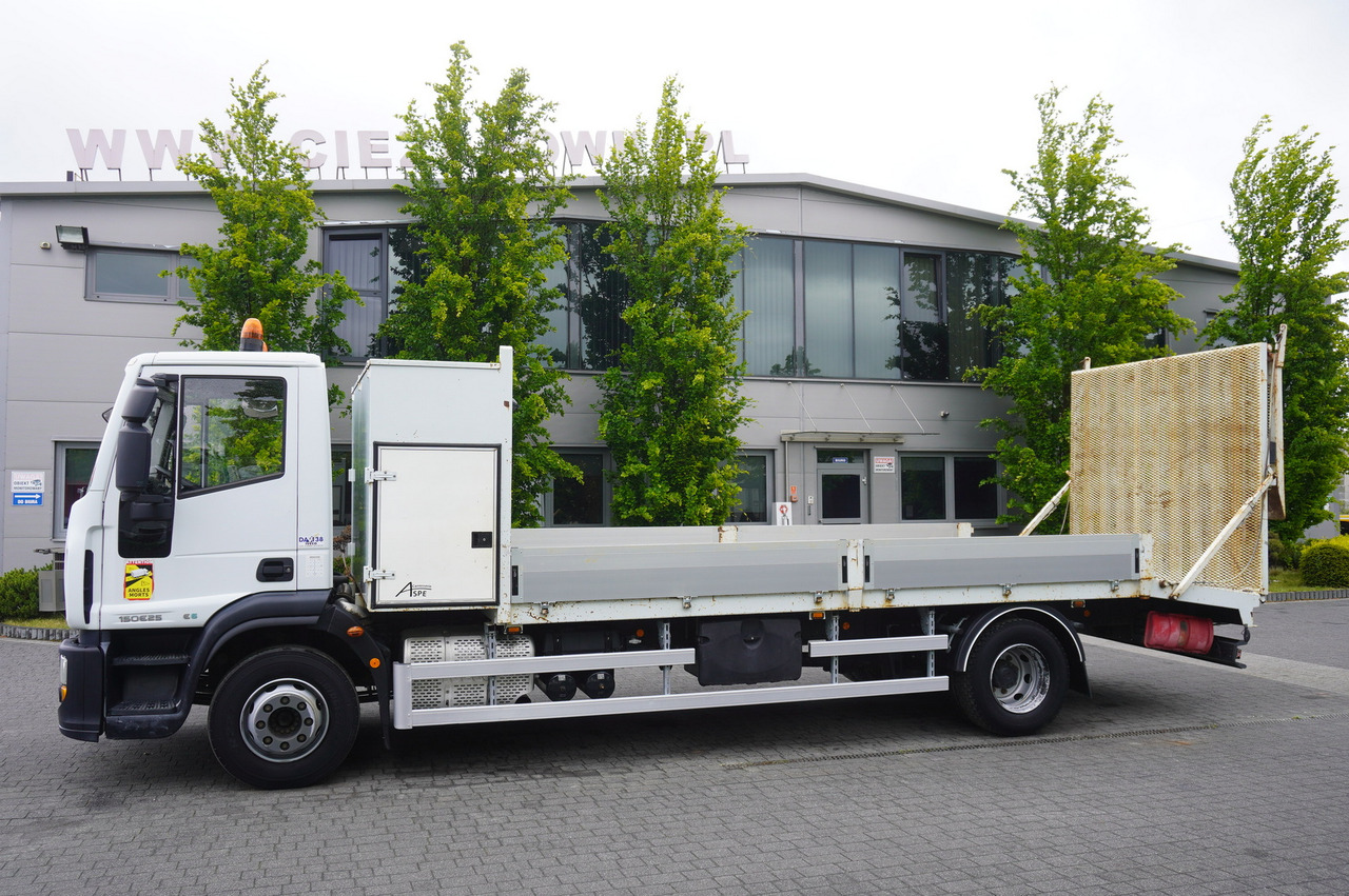 Лизинг на IVECO Eurocargo 150 E25 / 90 tho. km !!! / Tow truck IVECO Eurocargo 150 E25 / 90 tho. km !!! / Tow truck: снимка 11 Лизинг на IVECO Eurocargo 150 E25 / 90 tho. km !!! / Tow truck IVECO Eurocargo 150 E25 / 90 tho. km !!! / Tow truck: снимка 11