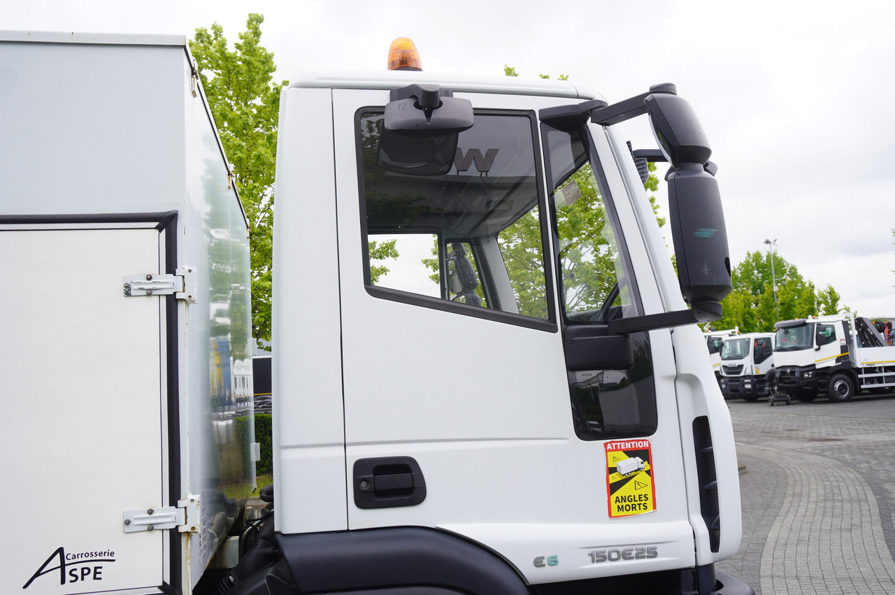 Лизинг на IVECO Eurocargo 150 E25 / 90 tho. km !!! / Tow truck IVECO Eurocargo 150 E25 / 90 tho. km !!! / Tow truck: снимка 17 Лизинг на IVECO Eurocargo 150 E25 / 90 tho. km !!! / Tow truck IVECO Eurocargo 150 E25 / 90 tho. km !!! / Tow truck: снимка 17