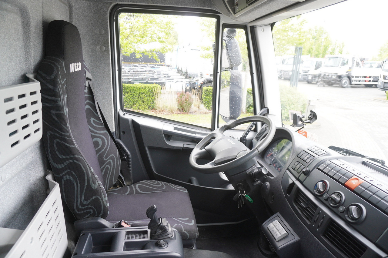 Лизинг на IVECO Eurocargo 150 E25 / 90 tho. km !!! / Tow truck IVECO Eurocargo 150 E25 / 90 tho. km !!! / Tow truck: снимка 27 Лизинг на IVECO Eurocargo 150 E25 / 90 tho. km !!! / Tow truck IVECO Eurocargo 150 E25 / 90 tho. km !!! / Tow truck: снимка 27