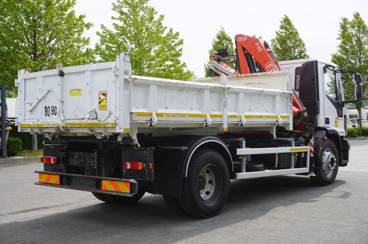 Лизинг на IVECO Eurocargo 160-250 / Fassi F95 crane / 120 tho. km / 3-sided tipper IVECO Eurocargo 160-250 / Fassi F95 crane / 120 tho. km / 3-sided tipper: снимка 9
