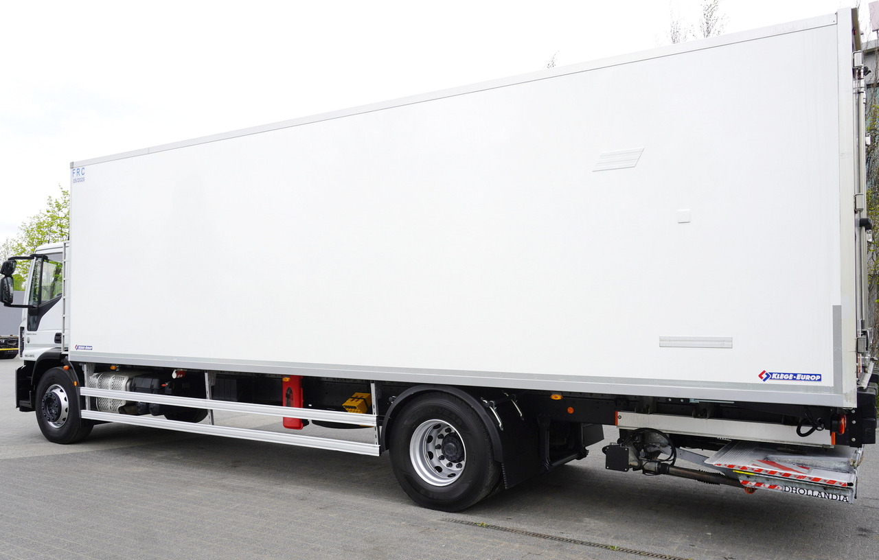IVECO Eurocargo 190-280L E6 4x2 / Refrigerator / Dhollandia DHSM.20 tail lift / 21 pallets - Рефрижератор камион: снимка 3 IVECO Eurocargo 190-280L E6 4x2 / Refrigerator / Dhollandia DHSM.20 tail lift / 21 pallets - Рефрижератор камион: снимка 3