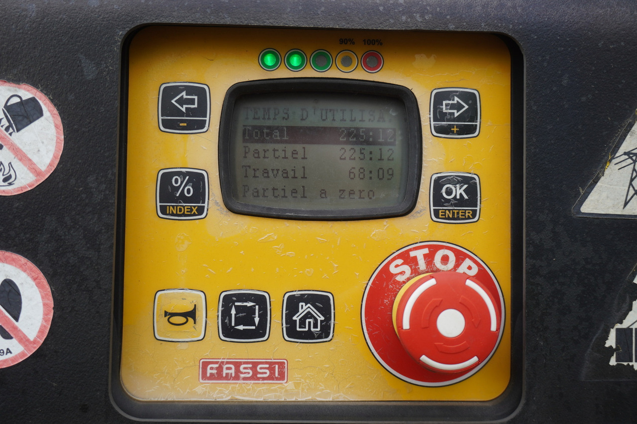 IVECO STRALIS 19.310 E6 / Flatbed 19 EPAL / FASSI F135 / 225 MTH! / 5.7 T - Бордови камион, Камион с кран: снимка 2 IVECO STRALIS 19.310 E6 / Flatbed 19 EPAL / FASSI F135 / 225 MTH! / 5.7 T - Бордови камион, Камион с кран: снимка 2