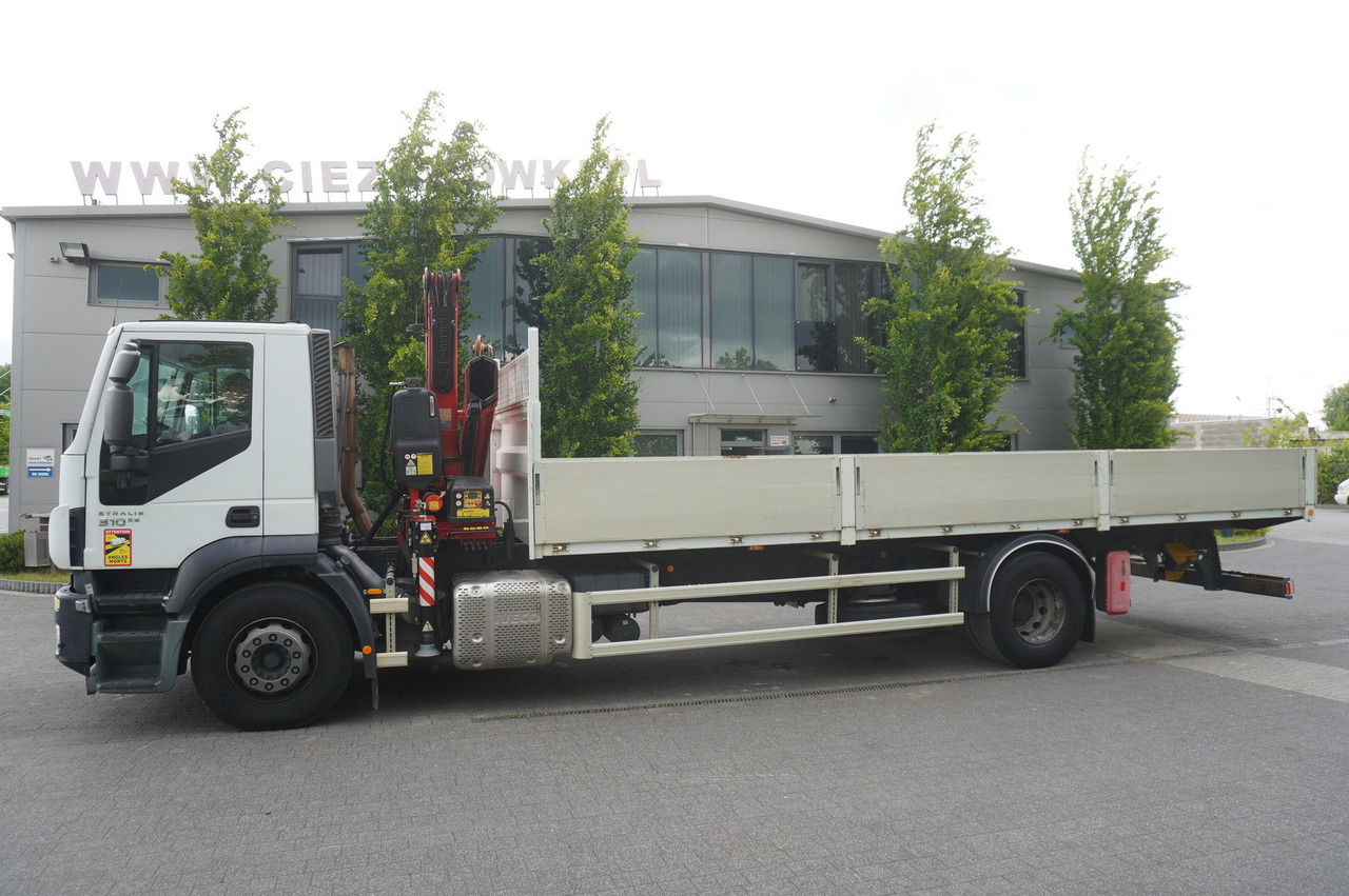 IVECO STRALIS 19.310 E6 / Flatbed 19 EPAL / FASSI F135 / 225 MTH! / 5.7 T - Бордови камион, Камион с кран: снимка 5 IVECO STRALIS 19.310 E6 / Flatbed 19 EPAL / FASSI F135 / 225 MTH! / 5.7 T - Бордови камион, Камион с кран: снимка 5