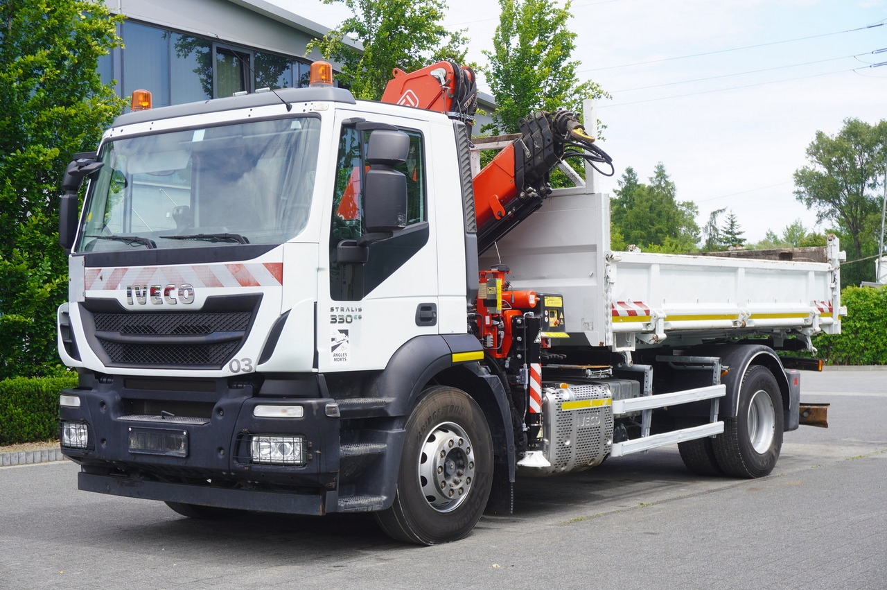 IVECO STRALIS 330 E6 / FASSI 195A 8.5 T / 3-side tipper - Самосвал камион, Камион с кран: снимка 2 IVECO STRALIS 330 E6 / FASSI 195A 8.5 T / 3-side tipper - Самосвал камион, Камион с кран: снимка 2