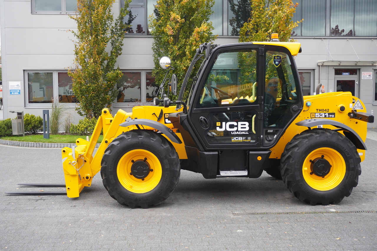 JCB 531-70 / 900 MTH telescopic charger! / 3.1 T / 7 M - Телескопичен колесен товарач: снимка 3 JCB 531-70 / 900 MTH telescopic charger! / 3.1 T / 7 M - Телескопичен колесен товарач: снимка 3