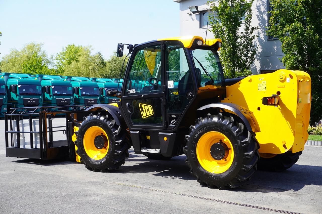 JCB 535-95 / 3.5 T / range 9.5 m / joystick - Телескопичен колесен товарач: снимка 3 JCB 535-95 / 3.5 T / range 9.5 m / joystick - Телескопичен колесен товарач: снимка 3