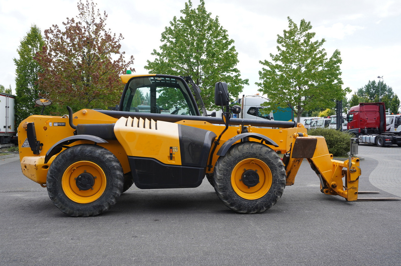 JCB 540-140 telescopic loader / 14 m range / 1800 MTH - Телескопичен товарач: снимка 4 JCB 540-140 telescopic loader / 14 m range / 1800 MTH - Телескопичен товарач: снимка 4