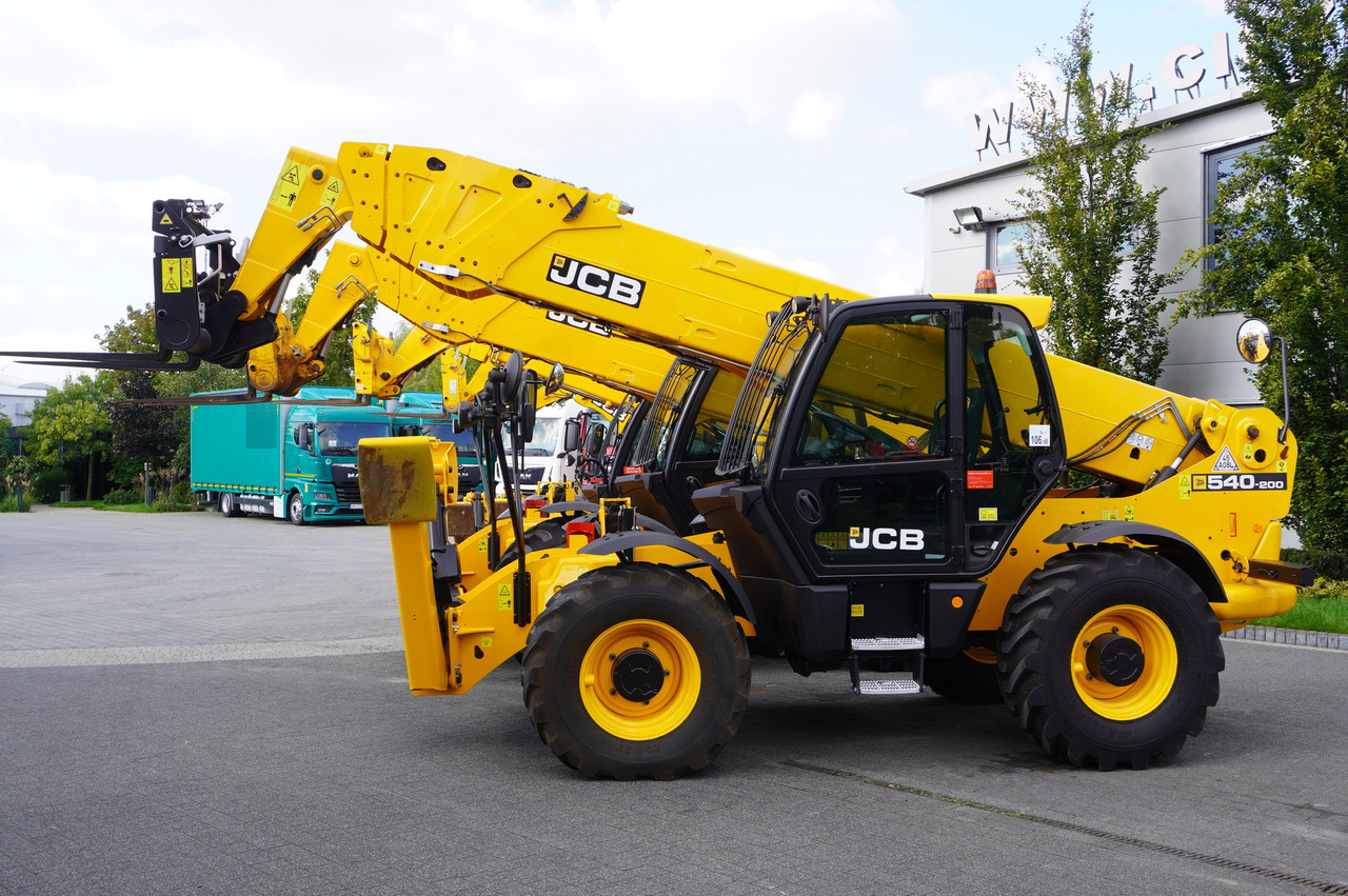 JCB 540-140 telescopic loader / 14 m range / 1800 MTH / Several units - Телескопичен колесен товарач: снимка 4 JCB 540-140 telescopic loader / 14 m range / 1800 MTH / Several units - Телескопичен колесен товарач: снимка 4