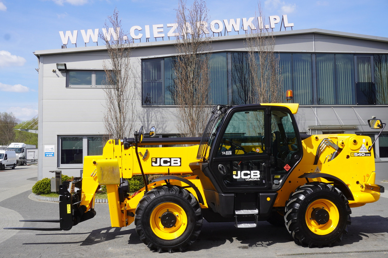 JCB 540-170 Telescopic Loader / 17m / joystick - Телескопичен колесен товарач: снимка 4 JCB 540-170 Telescopic Loader / 17m / joystick - Телескопичен колесен товарач: снимка 4