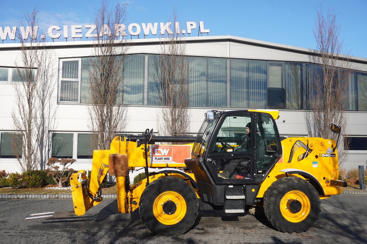 JCB 540-170 Telescopic Loader / 17m / joystick - Колесен товарач: снимка 3 JCB 540-170 Telescopic Loader / 17m / joystick - Колесен товарач: снимка 3