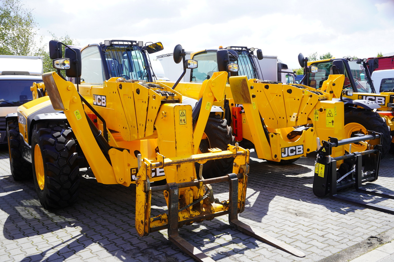 JCB 540-200 Telescopic Loader / 20 m reach / joystick / 2 units - Телескопичен колесен товарач: снимка 2 JCB 540-200 Telescopic Loader / 20 m reach / joystick / 2 units - Телескопичен колесен товарач: снимка 2