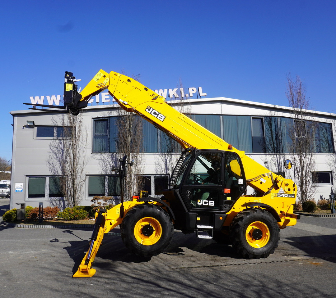 JCB 540-200 Telescopic Loader / 20m / joystick - Телескопичен товарач: снимка 1 JCB 540-200 Telescopic Loader / 20m / joystick - Телескопичен товарач: снимка 1