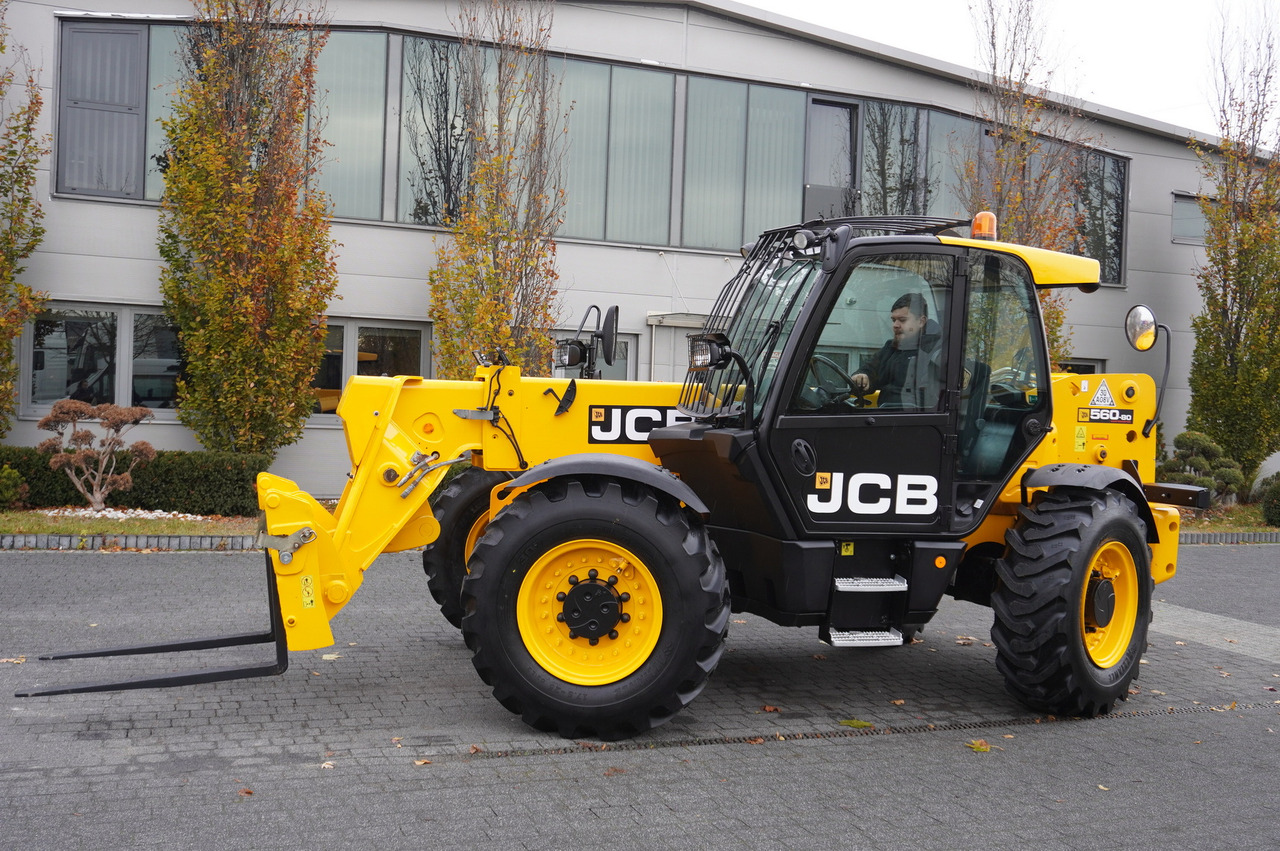 JCB 560-80 / 6 ton lifting capacity / power 146 HP - Телескопичен товарач: снимка 5 JCB 560-80 / 6 ton lifting capacity / power 146 HP - Телескопичен товарач: снимка 5