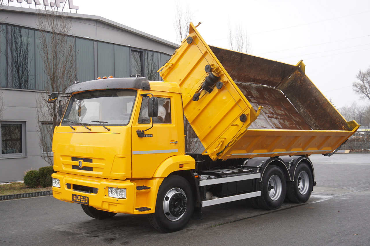 KAMAZ T2530 E5 6×4 / 3-sided tipper - Самосвал камион, Камион с кран: снимка 2 KAMAZ T2530 E5 6×4 / 3-sided tipper - Самосвал камион, Камион с кран: снимка 2