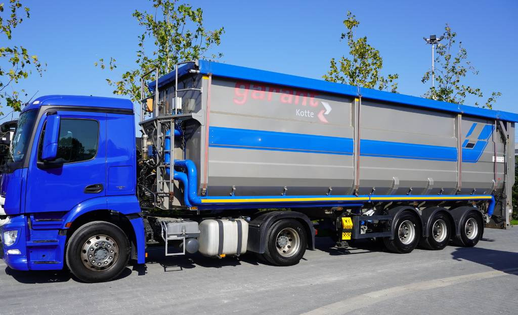Kotte Duo-Liner GKS 52 - 25 - С плъзгащ под полуремарке: снимка 1 Kotte Duo-Liner GKS 52 - 25 - С плъзгащ под полуремарке: снимка 1