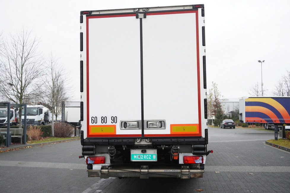 LAMBERET refrigerated semi-trailer / Carrier Vector 1550 unit - Рефрижератор полуремарке: снимка 5 LAMBERET refrigerated semi-trailer / Carrier Vector 1550 unit - Рефрижератор полуремарке: снимка 5