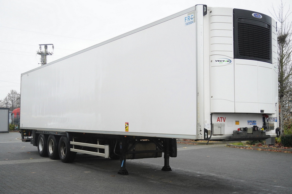 LAMBERET refrigerated semi-trailer / Carrier Vector 1550 unit - Рефрижератор полуремарке: снимка 1 LAMBERET refrigerated semi-trailer / Carrier Vector 1550 unit - Рефрижератор полуремарке: снимка 1
