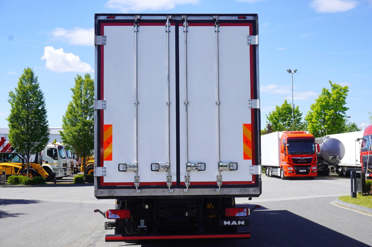 MAN MAN TGX 26.510 / 2022 / NEW Krone bitemperature refrigerated truck / Carrier Supra 850 MT / 4 units - Рефрижератор камион: снимка 3 MAN MAN TGX 26.510 / 2022 / NEW Krone bitemperature refrigerated truck / Carrier Supra 850 MT / 4 units - Рефрижератор камион: снимка 3