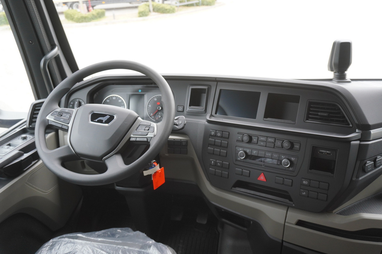 Лизинг на MAN New MAN TGX 26.400 / New Isotherm Plandex 23 Pallets / Warranty MAN New MAN TGX 26.400 / New Isotherm Plandex 23 Pallets / Warranty: снимка 33