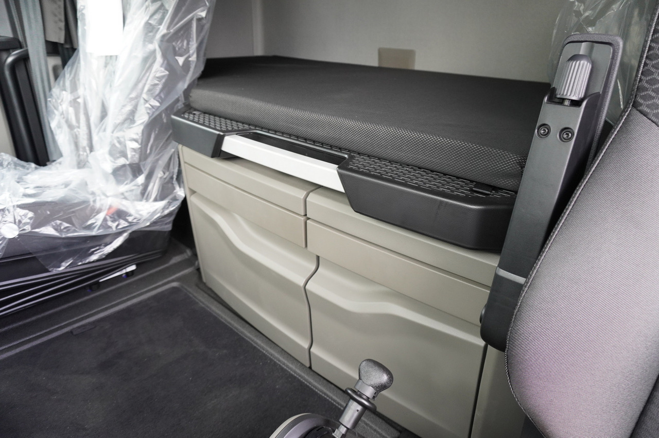 Нови Рефрижератор камион MAN New TGX 26.400 / NEW IGLOOCAR refrigerator 20 pallets / 6×2 / 2024 / 2 units: снимка 21 Нови Рефрижератор камион MAN New TGX 26.400 / NEW IGLOOCAR refrigerator 20 pallets / 6×2 / 2024 / 2 units: снимка 21