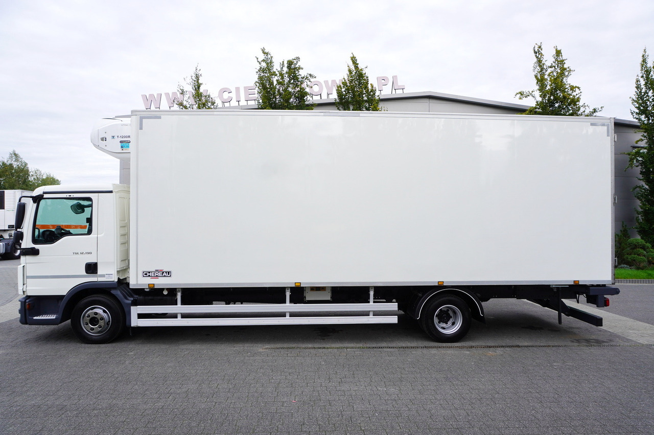 MAN TGL 12.190 / CHEREAU Refrigerator 18 PAL multitemperature / Thermoking T-1200R / 100,000 km - Рефрижератор камион: снимка 3 MAN TGL 12.190 / CHEREAU Refrigerator 18 PAL multitemperature / Thermoking T-1200R / 100,000 km - Рефрижератор камион: снимка 3