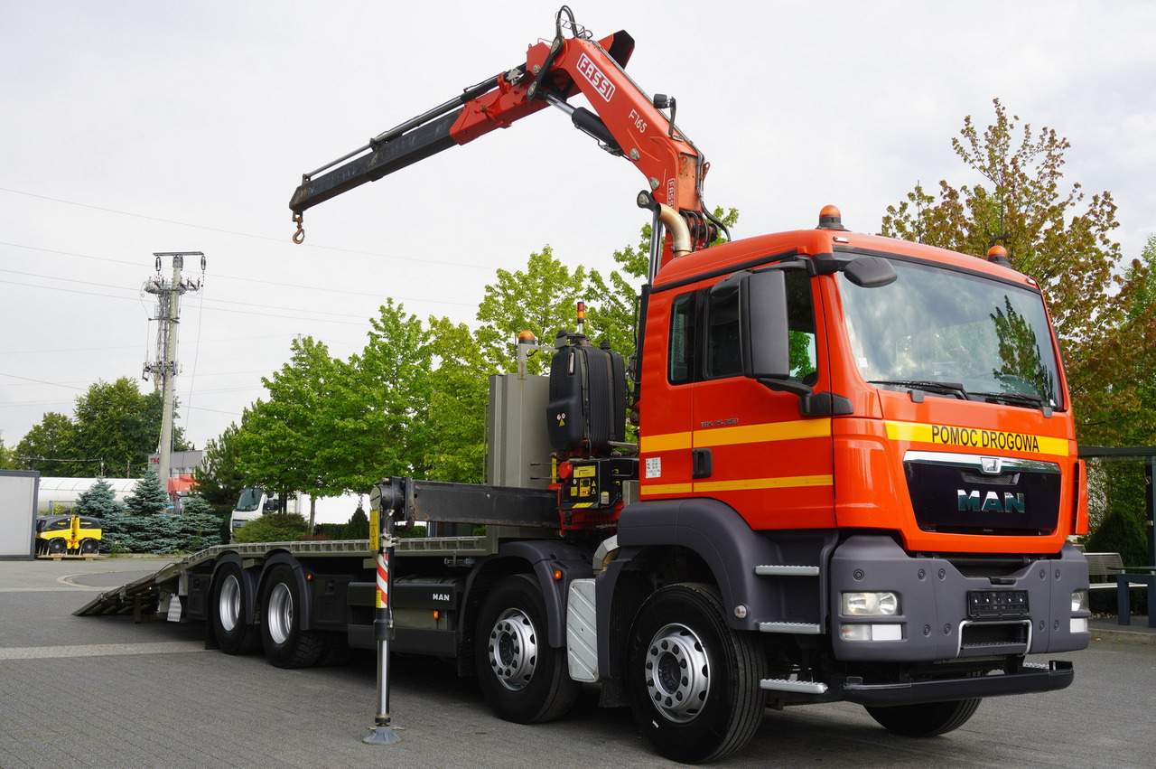 MAN TGS 35.360 E5 8x2 / FASSI F165 / 5.4 T cap. / 8.25 m reach - Автовоз камион, Камион с кран: снимка 2 MAN TGS 35.360 E5 8x2 / FASSI F165 / 5.4 T cap. / 8.25 m reach - Автовоз камион, Камион с кран: снимка 2