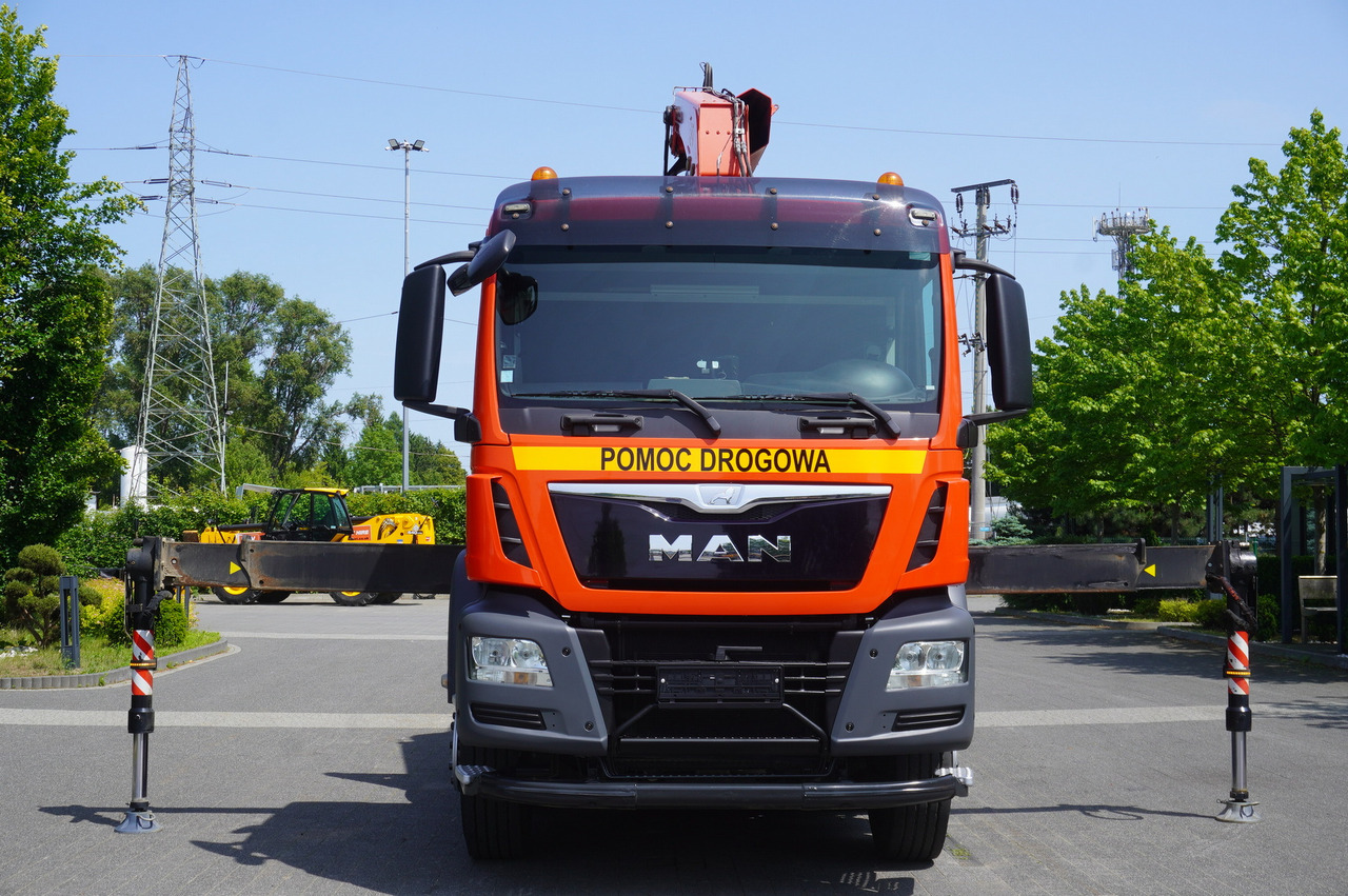 Лизинг на MAN TGS 35.360 E6 8x2 / FASSI F235 crane / 6.5 T cap. / 8.3 m reach MAN TGS 35.360 E6 8x2 / FASSI F235 crane / 6.5 T cap. / 8.3 m reach: снимка 14