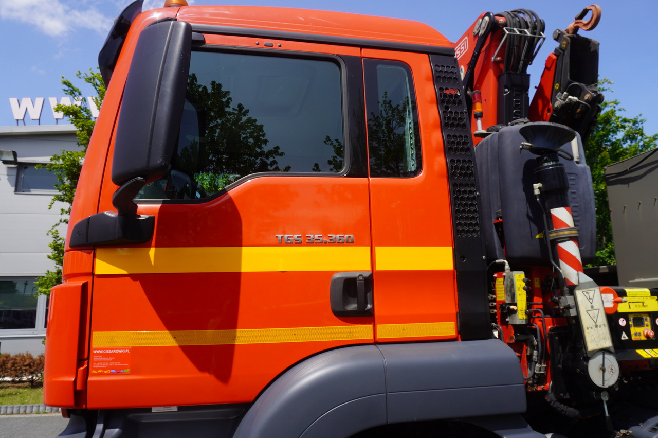 Лизинг на MAN TGS 35.360 E6 8x2 / FASSI F235 crane / 6.5 T cap. / 8.3 m reach MAN TGS 35.360 E6 8x2 / FASSI F235 crane / 6.5 T cap. / 8.3 m reach: снимка 22