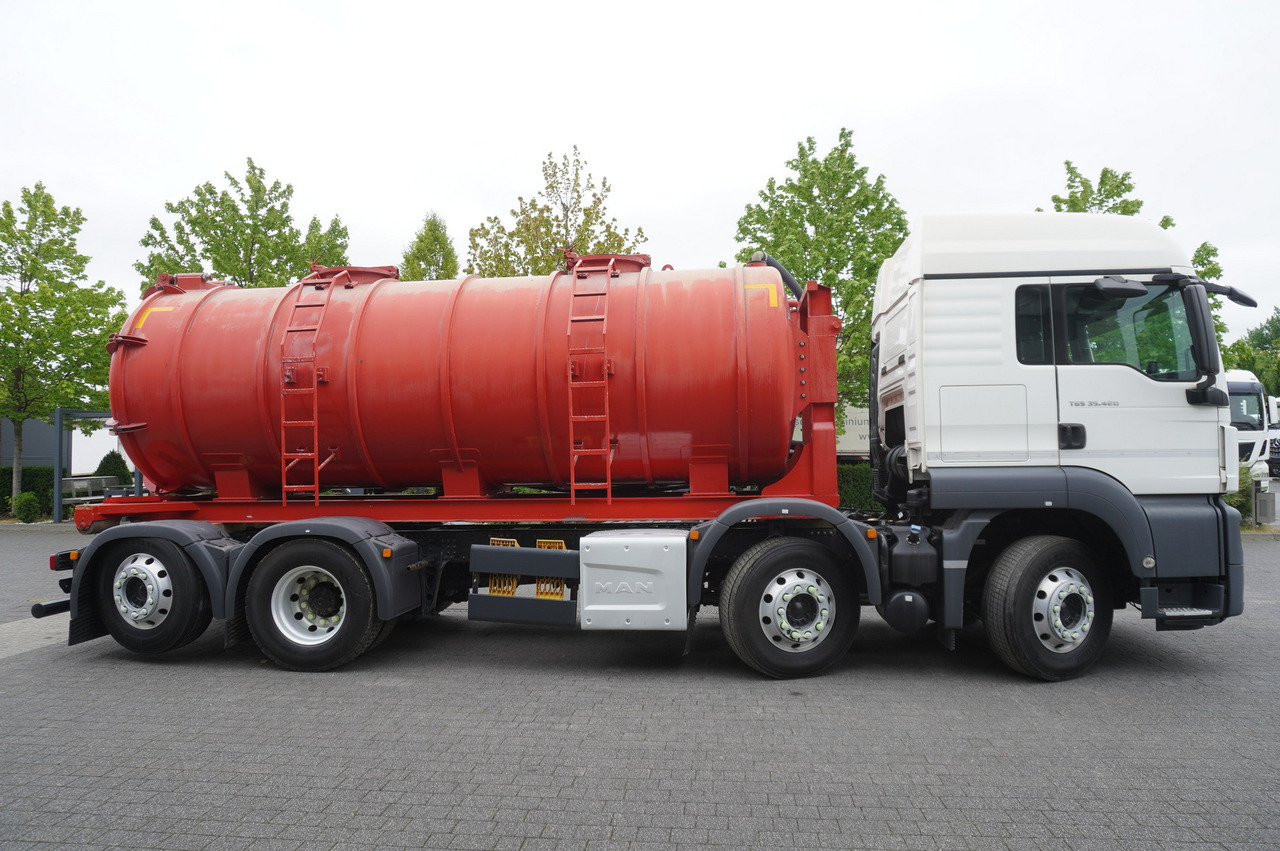 MAN TGS 35.420 8×2 / NEW septic barrel 13000 L / 3 steered axles - Камион цистерна: снимка 5 MAN TGS 35.420 8×2 / NEW septic barrel 13000 L / 3 steered axles - Камион цистерна: снимка 5
