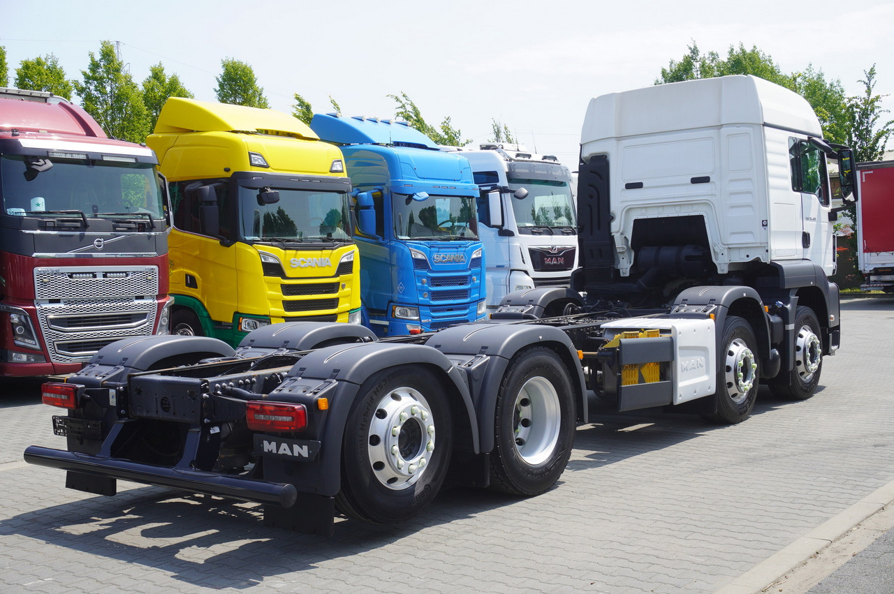 MAN TGS 35.420 8x2 / Chassis 6.4 m / 3 steered axles - Камион с кран: снимка 5 MAN TGS 35.420 8x2 / Chassis 6.4 m / 3 steered axles - Камион с кран: снимка 5