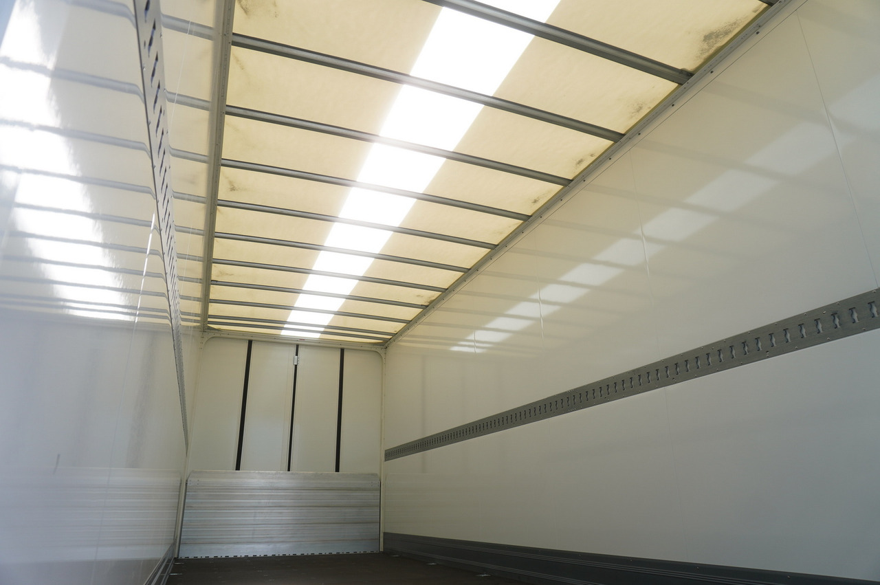 Камион фургон MAN TGX 26.480 6×2-2 LL CH NEW / 19 EPAL box / New Wecon walkthrough box trailer 19 EPAL / 2025.06 !!!: снимка 6
