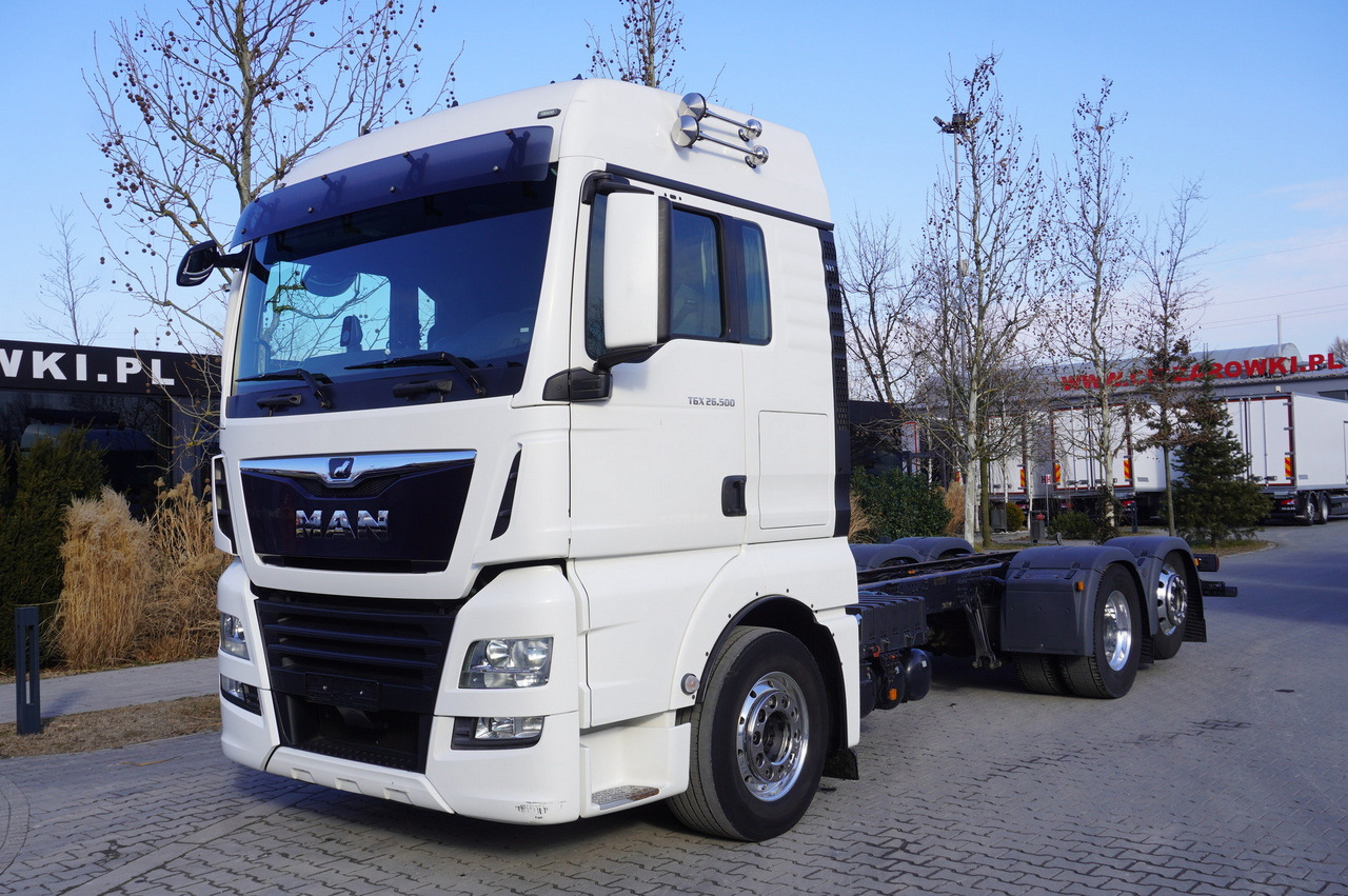 MAN TGX 26,500 / 500 HP / steering 3rd axle / 20 t cap. / Chassis 6.5 m - Шаси кабина: снимка 3 MAN TGX 26,500 / 500 HP / steering 3rd axle / 20 t cap. / Chassis 6.5 m - Шаси кабина: снимка 3