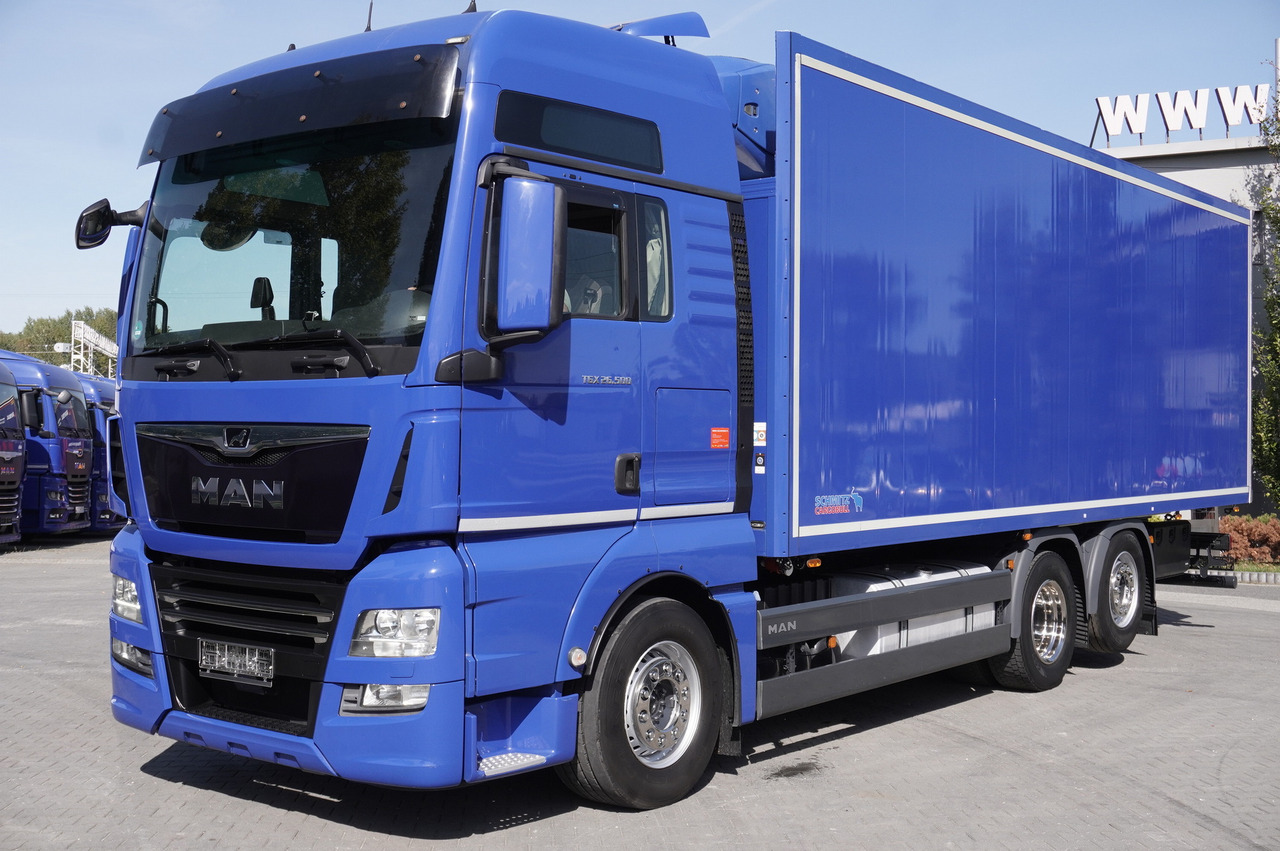 MAN TGX 26.500 E6 XXL / Schmitz 19 pallets / Thermoking / steering axle - Рефрижератор камион: снимка 1 MAN TGX 26.500 E6 XXL / Schmitz 19 pallets / Thermoking / steering axle - Рефрижератор камион: снимка 1
