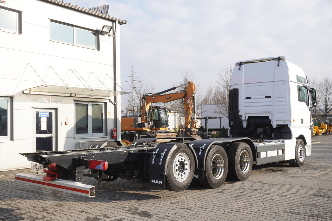 MAN TGX 35.580 E6 8x4/4 - 8.8m chassis frame - Шаси кабина: снимка 5 MAN TGX 35.580 E6 8x4/4 - 8.8m chassis frame - Шаси кабина: снимка 5