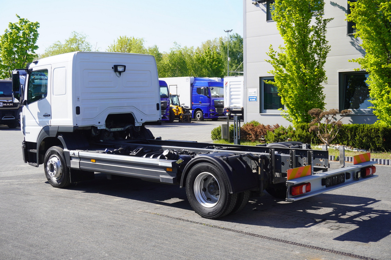MERCEDES-BENZ 1223 / Full ADR / 440 cm chassis / Sleeper cab / 175 tho. km - Шаси кабина: снимка 5 MERCEDES-BENZ 1223 / Full ADR / 440 cm chassis / Sleeper cab / 175 tho. km - Шаси кабина: снимка 5