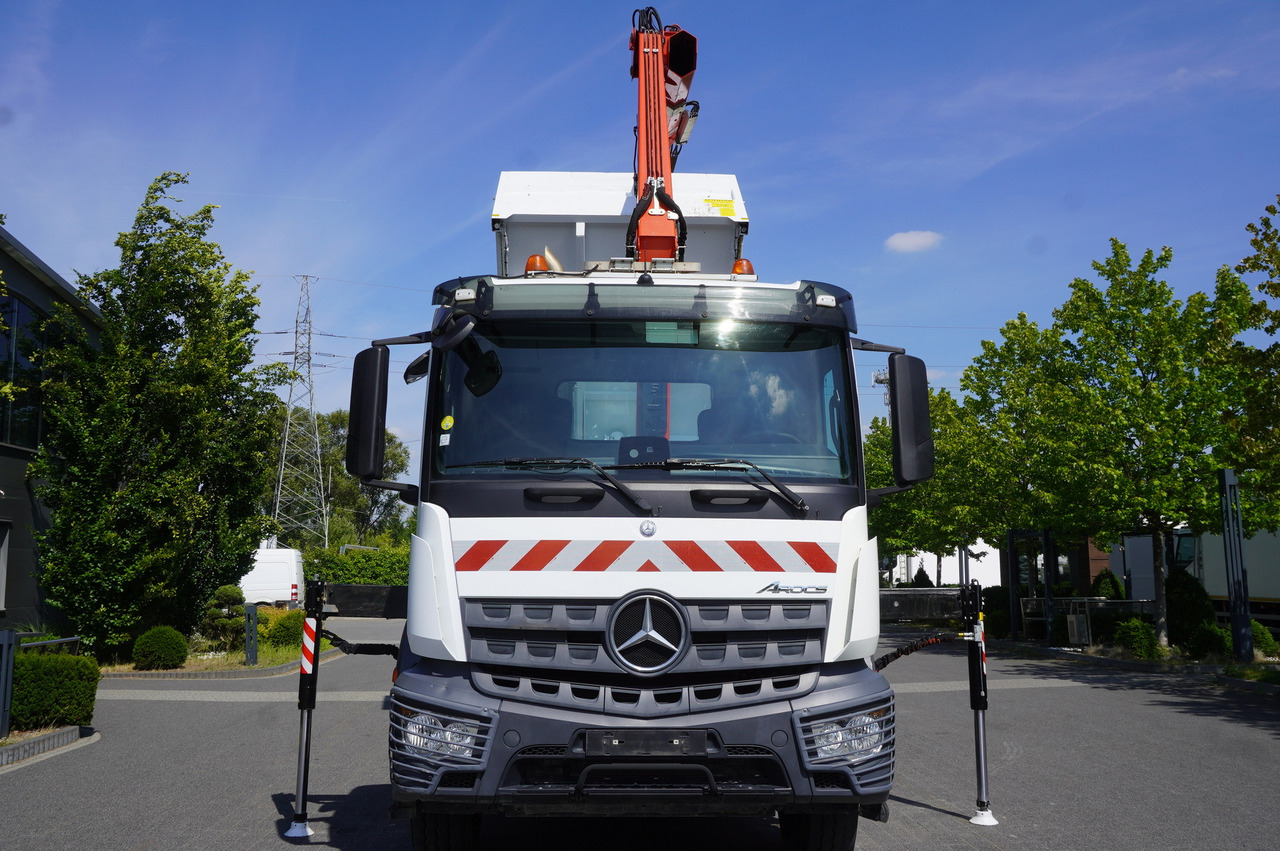 Бордови камион, Камион с кран MERCEDES-BENZ AROCS 2636 / Fassi F155A.0.22 crane 6t / 120 tho. km / 3-sided dump truck / 2 x Bordmatic: снимка 11