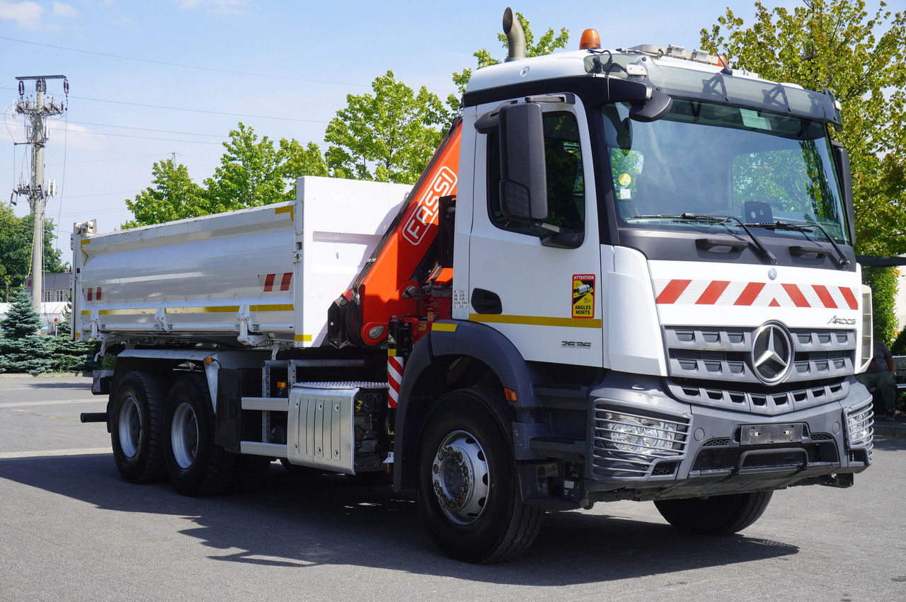 Бордови камион, Камион с кран MERCEDES-BENZ AROCS 2636 / Fassi F155A.0.22 crane 6t / 120 tho. km / 3-sided dump truck / 2 x Bordmatic: снимка 10