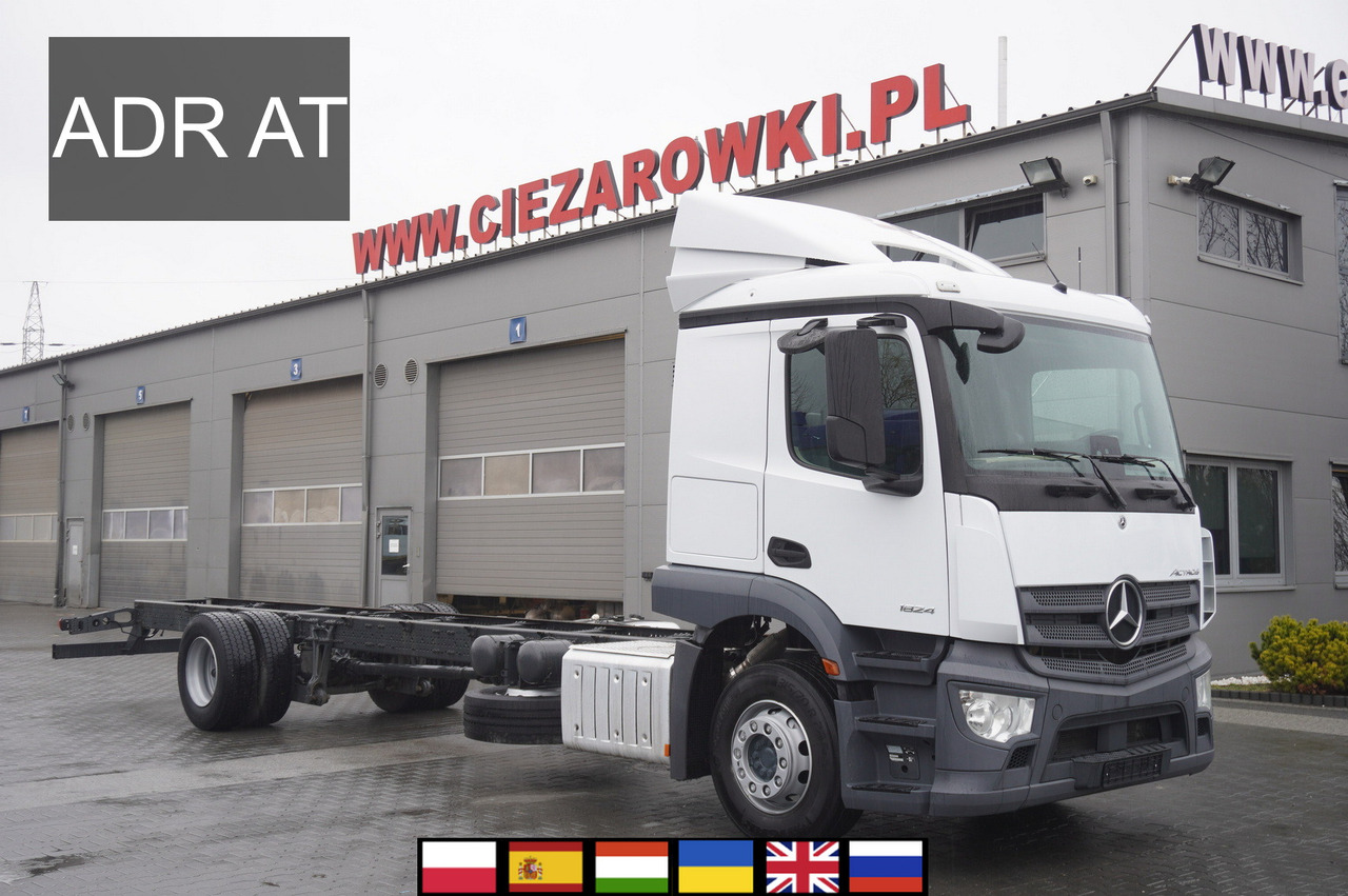 MERCEDES-BENZ Actros 1824 / 9.1 m chassis / ADR AT / sleeping cabin - Шаси кабина: снимка 1 MERCEDES-BENZ Actros 1824 / 9.1 m chassis / ADR AT / sleeping cabin - Шаси кабина: снимка 1