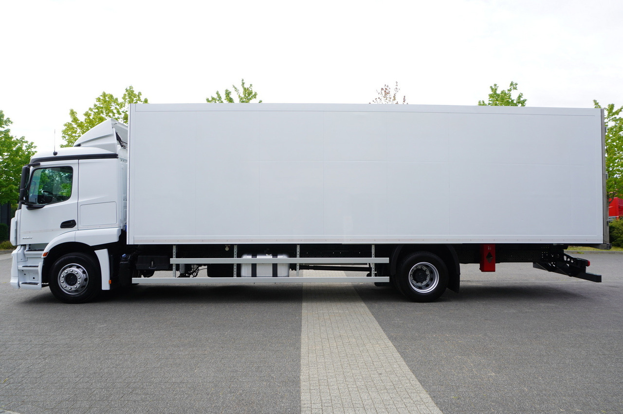 MERCEDES-BENZ Actros 1824 / Refrigerator 22 EPAL / Carrier Supra 850 / Sleeping cabin - Рефрижератор камион: снимка 2 MERCEDES-BENZ Actros 1824 / Refrigerator 22 EPAL / Carrier Supra 850 / Sleeping cabin - Рефрижератор камион: снимка 2