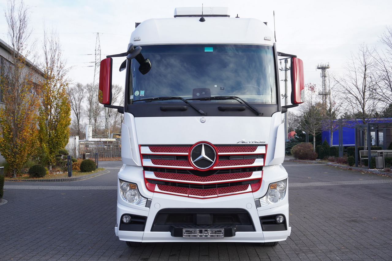 MERCEDES-BENZ Actros 1835 E6 4×2 / Curtainsider 21 pallets / tail lift 1.5t - Камион с брезент: снимка 4 MERCEDES-BENZ Actros 1835 E6 4×2 / Curtainsider 21 pallets / tail lift 1.5t - Камион с брезент: снимка 4