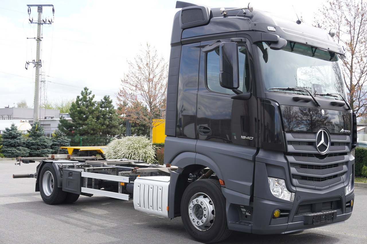 MERCEDES-BENZ Actros 1840 E6 4x2 / Lounge chair BDF - Шаси кабина: снимка 2 MERCEDES-BENZ Actros 1840 E6 4x2 / Lounge chair BDF - Шаси кабина: снимка 2