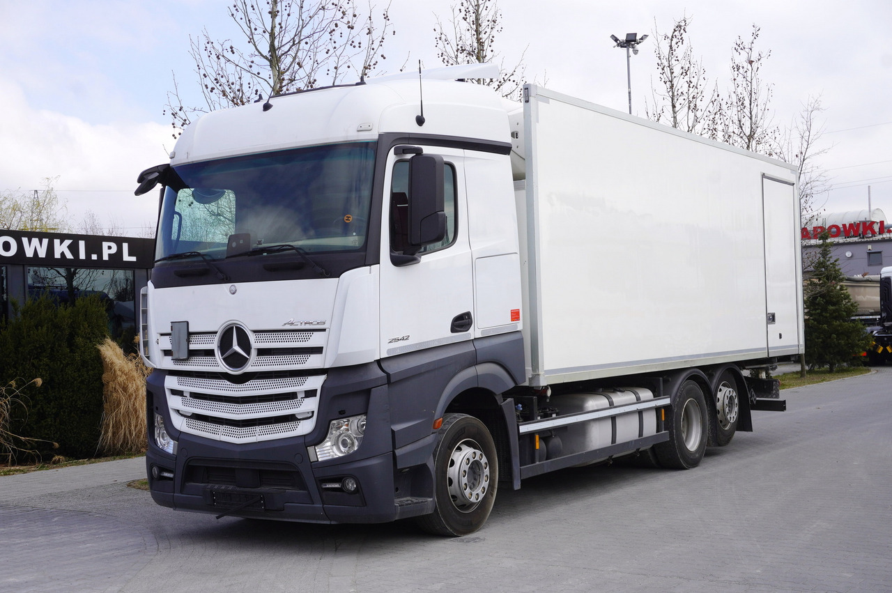 MERCEDES-BENZ Actros 2542 / GIGA cabin / Thermoking 1000R - Рефрижератор камион: снимка 1 MERCEDES-BENZ Actros 2542 / GIGA cabin / Thermoking 1000R - Рефрижератор камион: снимка 1