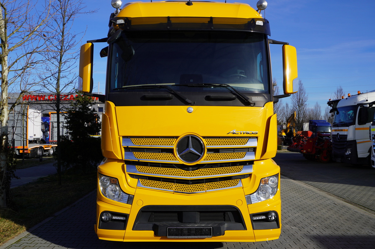 MERCEDES-BENZ Actros 2543 E6 6×2 / Refrigerated truck / ATP/FRC / 20 pallets / 260000 km!!! - Рефрижератор камион: снимка 4 MERCEDES-BENZ Actros 2543 E6 6×2 / Refrigerated truck / ATP/FRC / 20 pallets / 260000 km!!! - Рефрижератор камион: снимка 4
