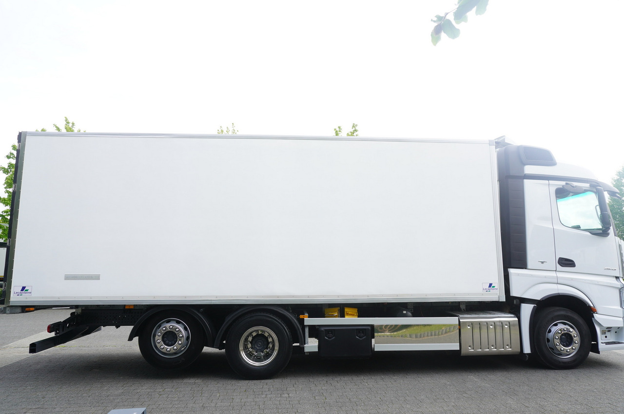 MERCEDES-BENZ Actros 2543 / Lecapitaine Refrigerator Multitemperature / Carrier Supra 950 MT - Рефрижератор камион: снимка 5 MERCEDES-BENZ Actros 2543 / Lecapitaine Refrigerator Multitemperature / Carrier Supra 950 MT - Рефрижератор камион: снимка 5