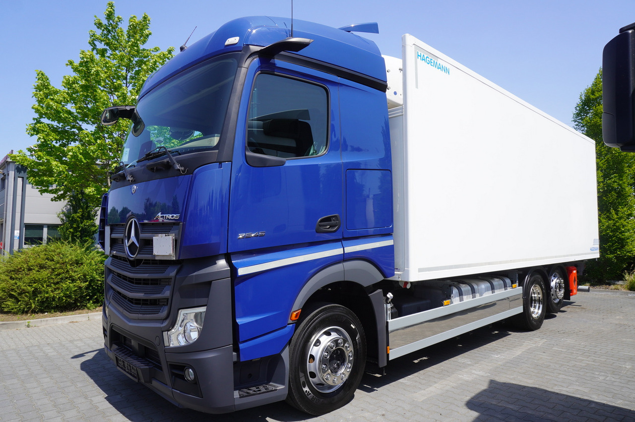 MERCEDES-BENZ Actros 2545 / 2021 / Hagemann refrigerator Multitemperature - Рефрижератор камион: снимка 2 MERCEDES-BENZ Actros 2545 / 2021 / Hagemann refrigerator Multitemperature - Рефрижератор камион: снимка 2