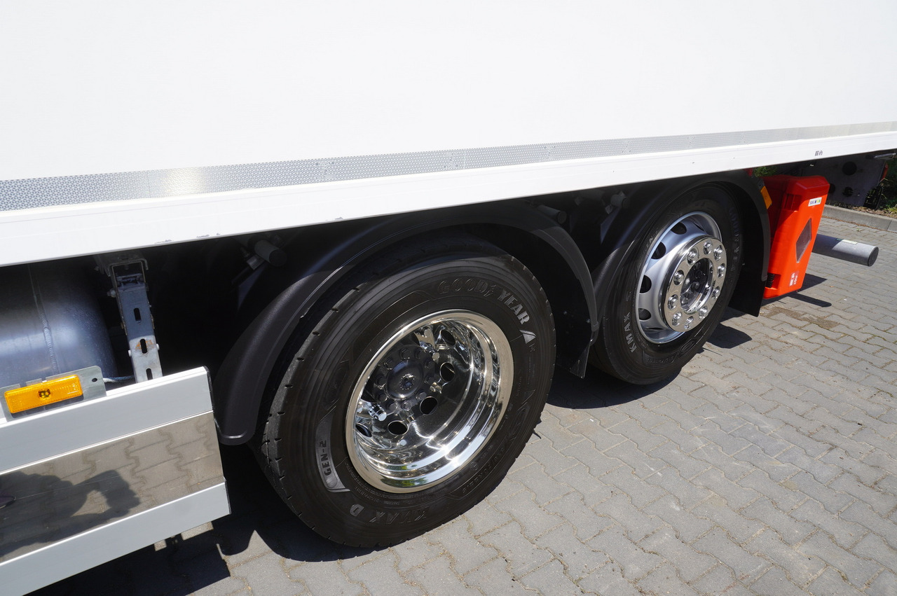 Рефрижератор камион MERCEDES-BENZ Actros 2545 / 2021 / Hagemann refrigerator Multitemperature: снимка 12