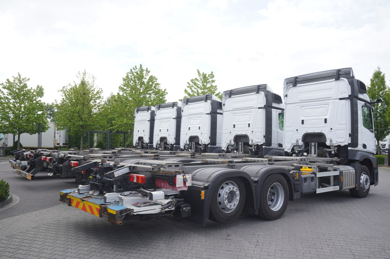 MERCEDES-BENZ Actros 2545 6×2 MP5 / ADR AT / 12 units - Контейнеровоз/ Сменна каросерия камион: снимка 4 MERCEDES-BENZ Actros 2545 6×2 MP5 / ADR AT / 12 units - Контейнеровоз/ Сменна каросерия камион: снимка 4